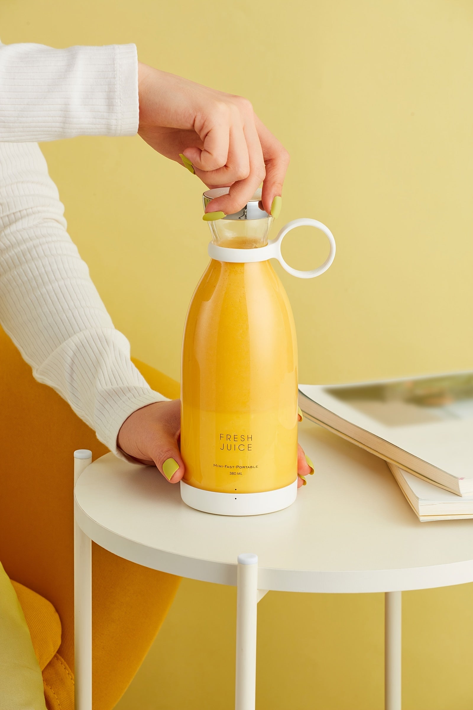 Professional Portable Electric Blender - 11.83oz Wireless Mini Juicer - StylePicksBySei