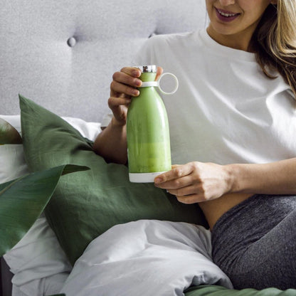 Professional Portable Electric Blender - 11.83oz Wireless Mini Juicer - StylePicksBySei