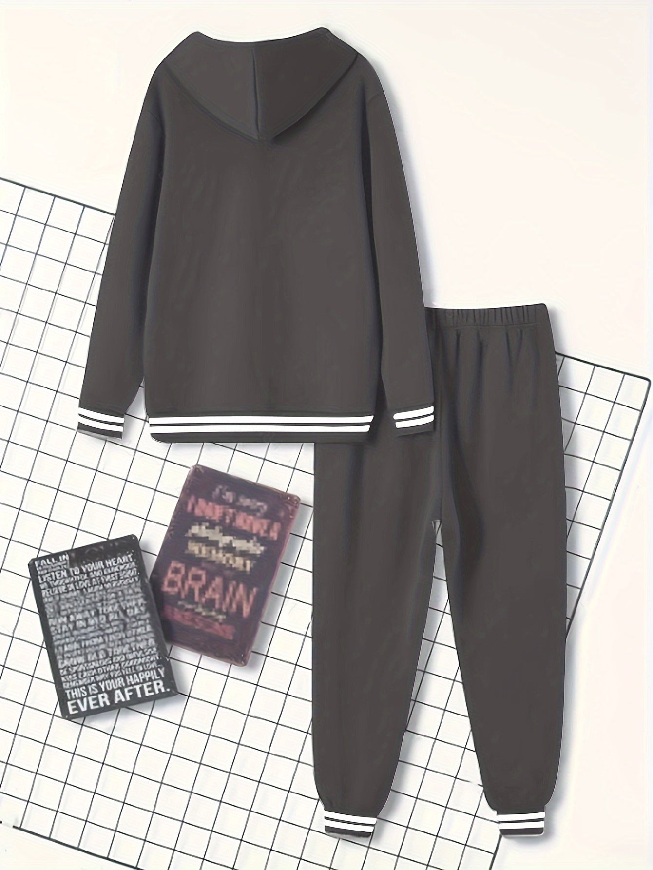Men's Solid Color Tracksuit Set - Hoodie & Joggers with Pockets