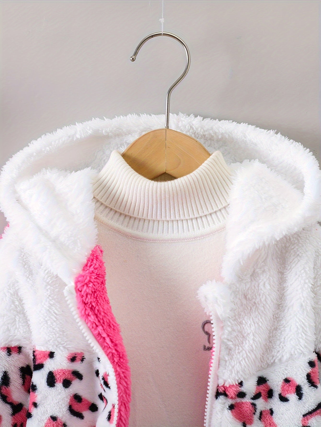 Girls Leopard Print Hoodie - Warm Fleece-Lined Zip-Up Jacket for Fall Winter